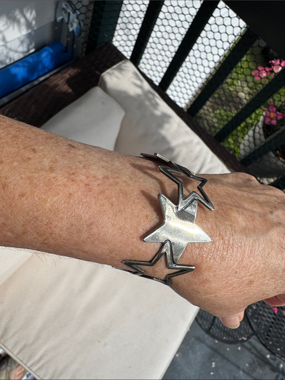 Source Unknown Silver Star Link Bracelet